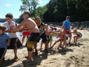 Kids playing tug a war
